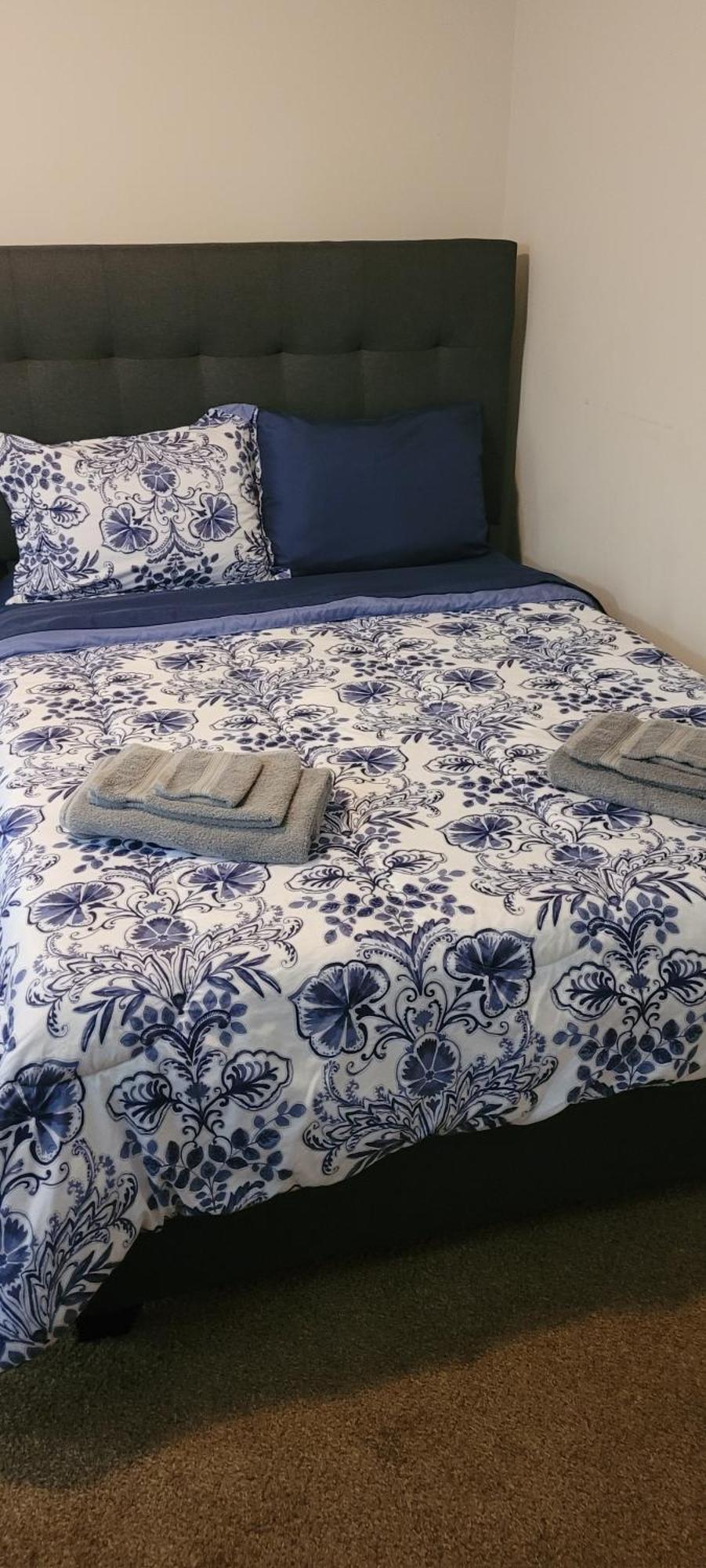 Central Pointe Pad Ривердейл Номер фото